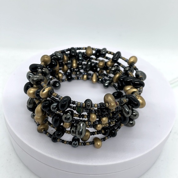 Glass bracelet - Picture 1 of 4